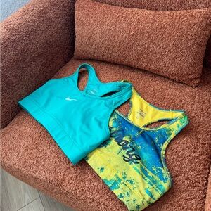 Nike size medium sports bra